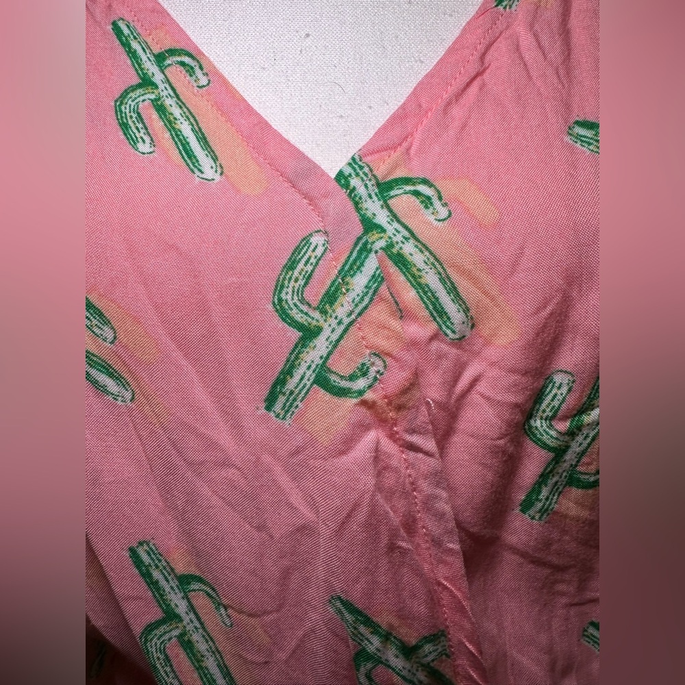 NWT 🌵 Wet Seal Cactus Print Romper Pink Green Summer Beach Cute Boho Festival M - Picture 6 of 13
